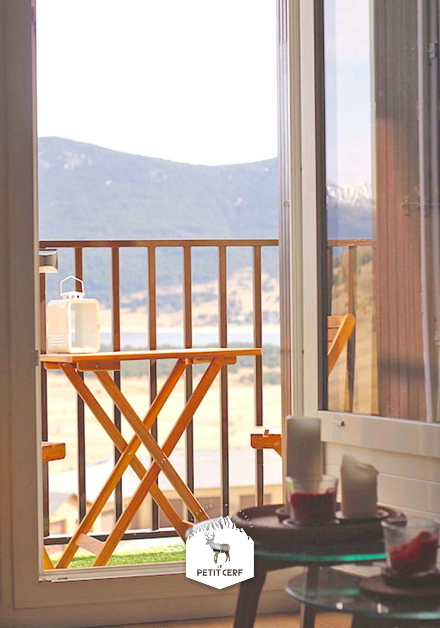 Le Petit Ours & Le Petit Cerf - Studios Vue Lac & Montagnes Les Angles (Pyrenees-Orientales) Exterior foto