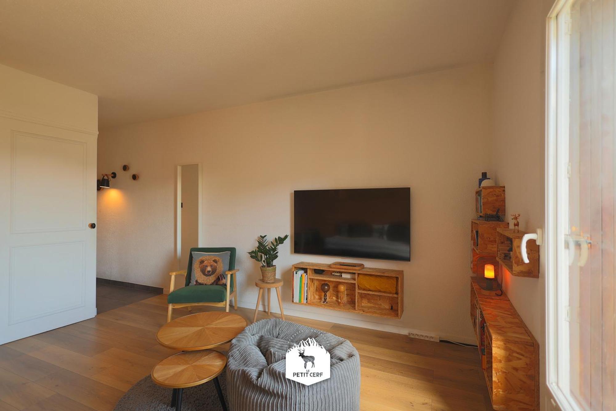 Le Petit Ours & Le Petit Cerf - Studios Vue Lac & Montagnes Les Angles (Pyrenees-Orientales) Exterior foto
