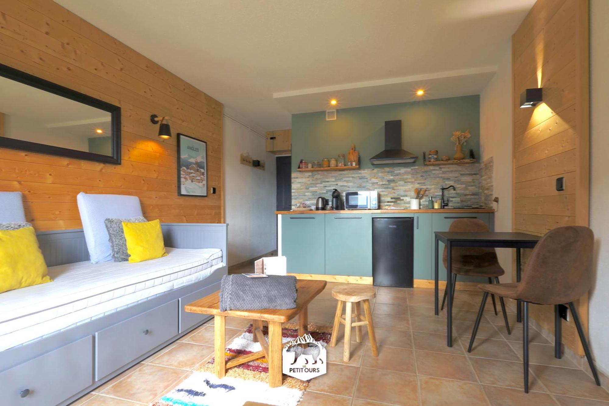 Le Petit Ours & Le Petit Cerf - Studios Vue Lac & Montagnes Les Angles (Pyrenees-Orientales) Exterior foto